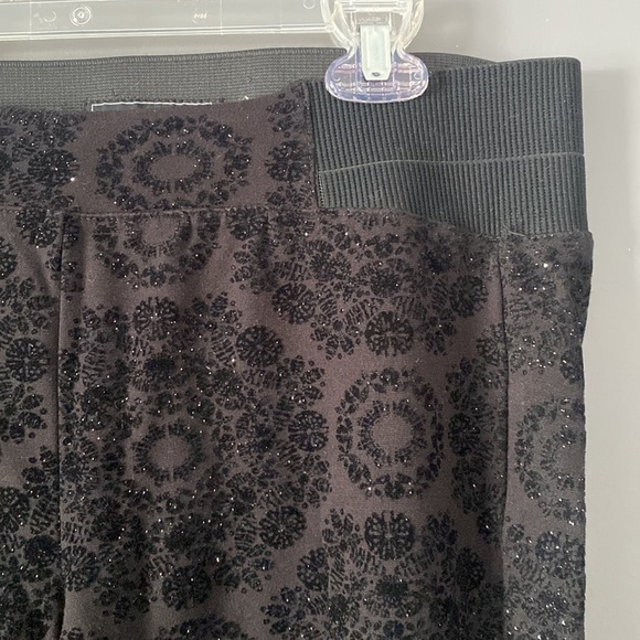 Y2K ONE 5 One Black Velvet Shimmer Leggings Stretchy Waist Size M Holiday Glam - Picture 4 of 13